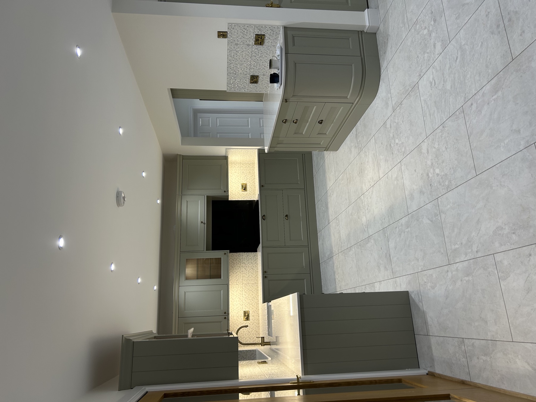 Fitted kitchen supply and installation