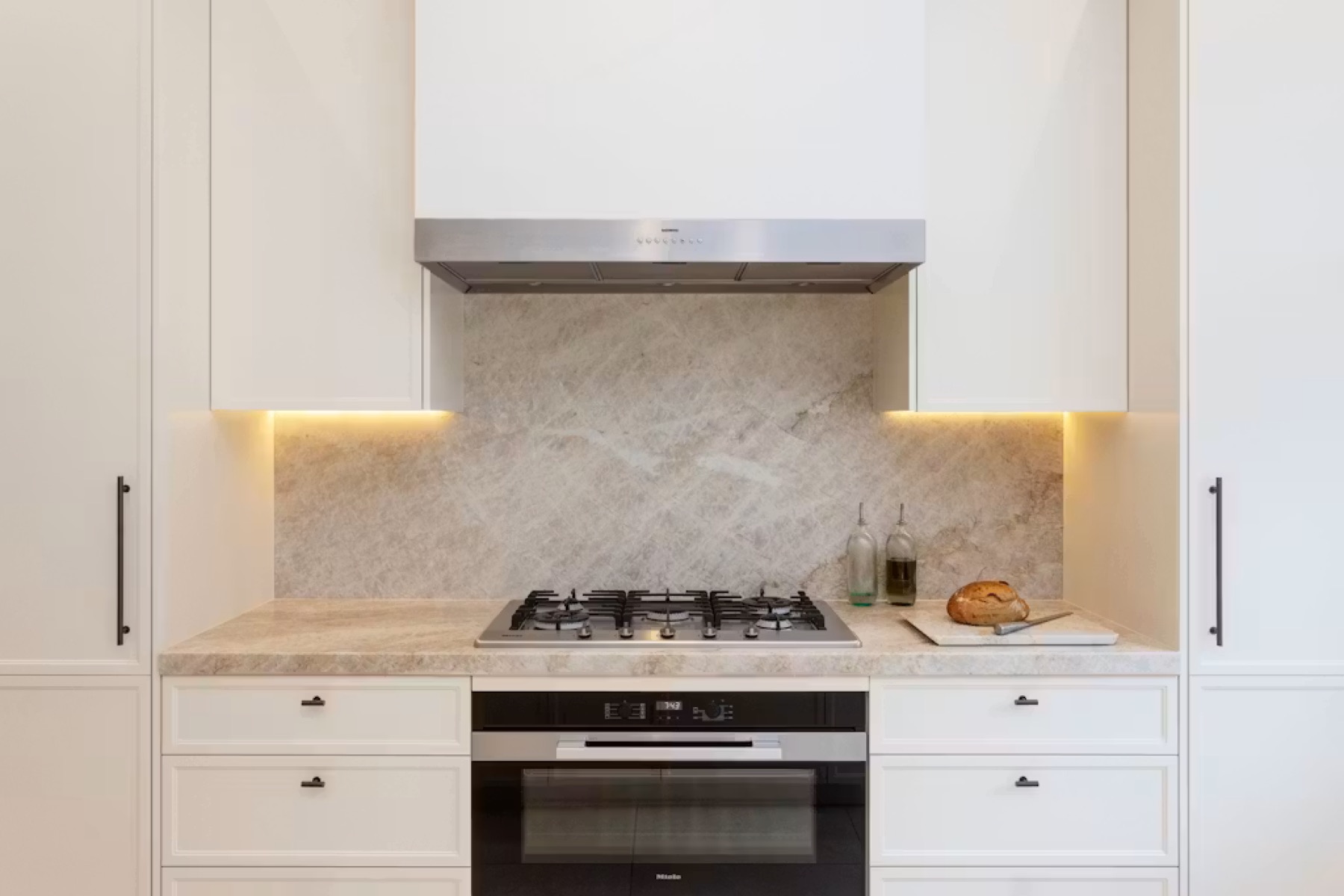 Split Pines — range area with marble splashback