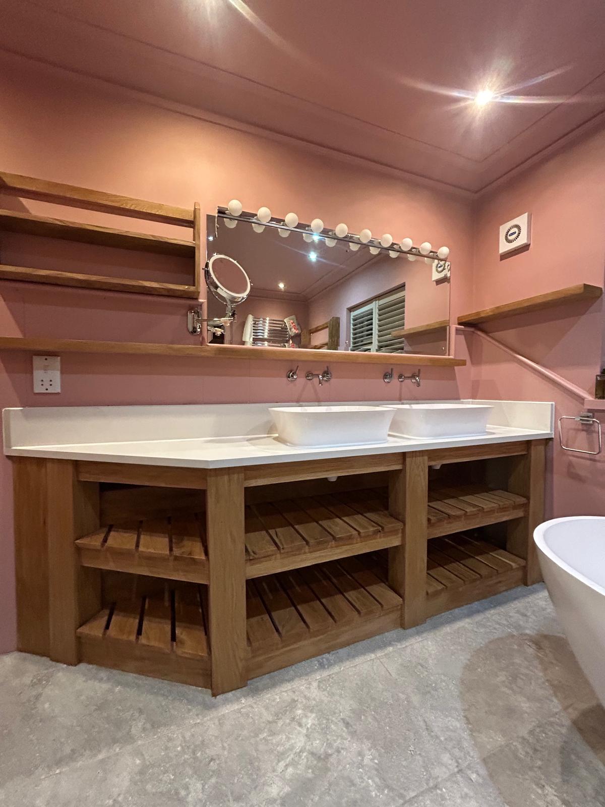 Bespoke bathroom by Rudd Bespoke Joinery