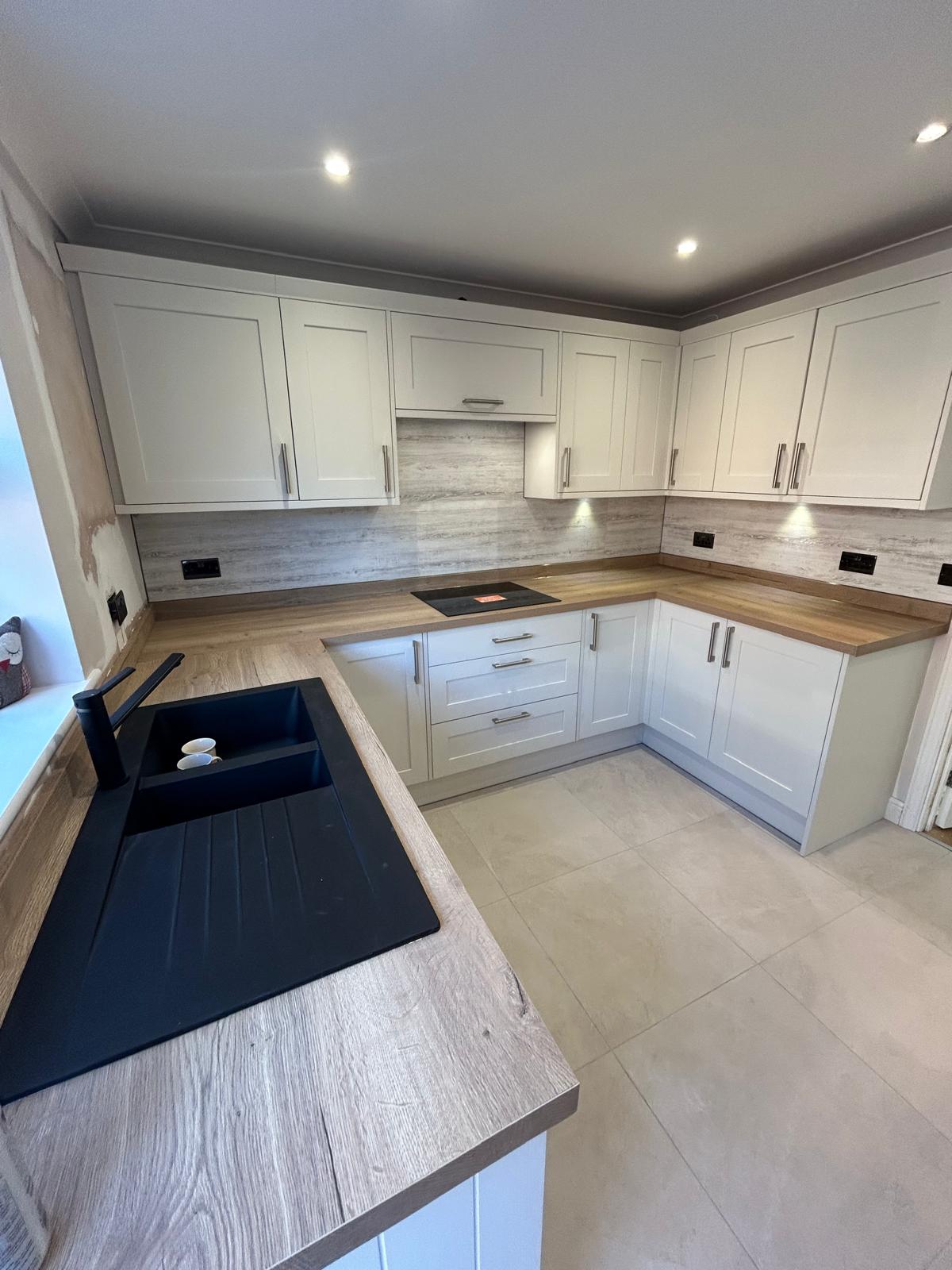 Fitted kitchen by Rudd Bespoke Joinery